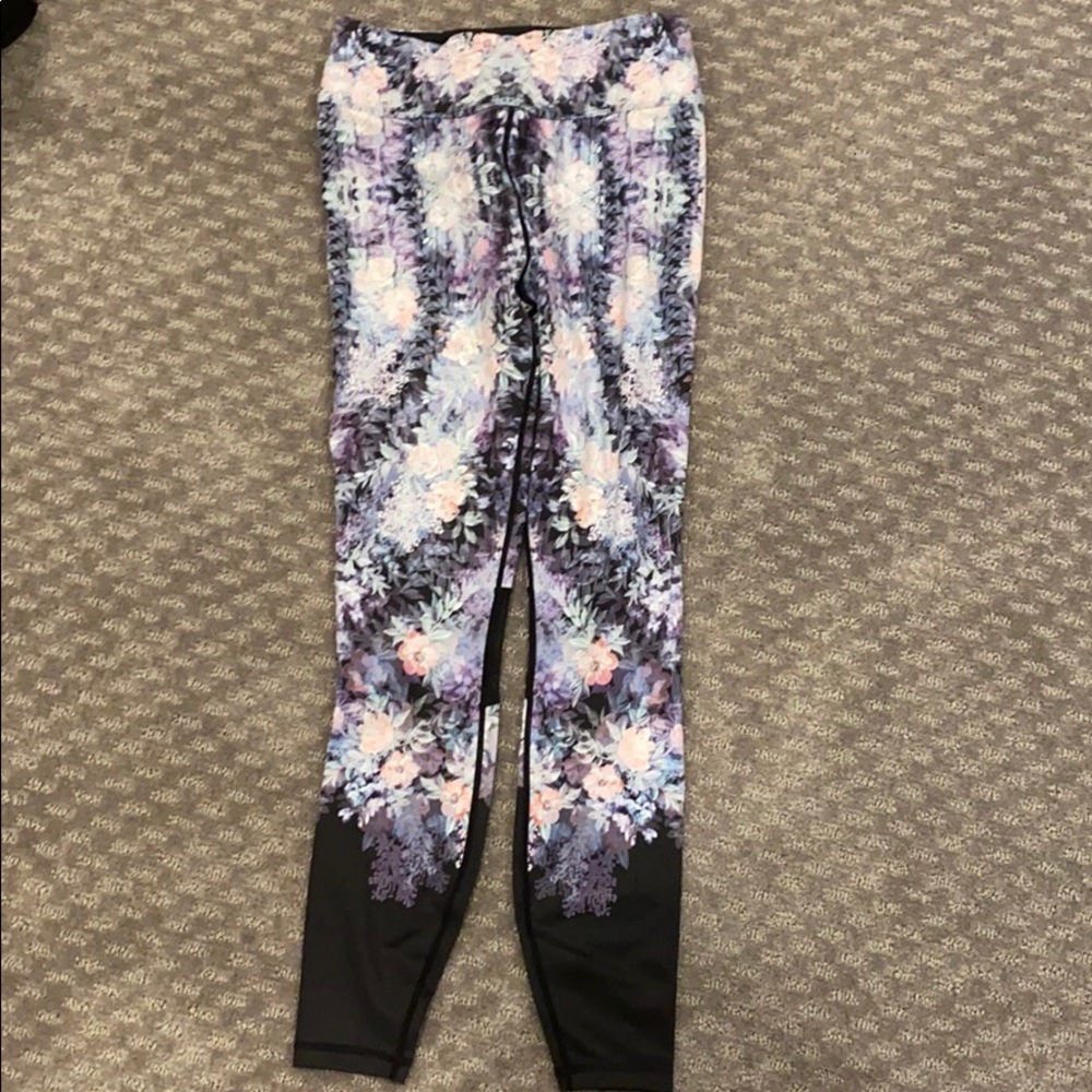 Alala Captain Ankle Tight - Future Floral pattern